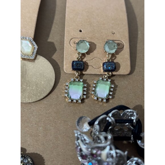 Beonon Vintage-Inspired Jewelry Set – Elegant Necklaces, Gemstone Earrings - Picture 6 of 7